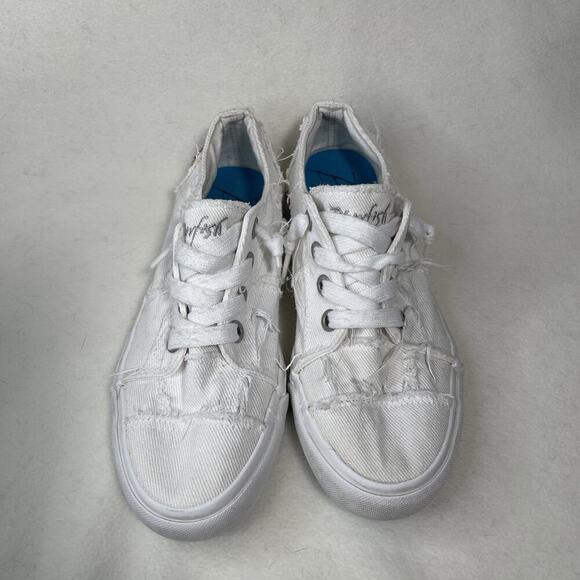 Blowfish Malibu Slip On Low Top Distressed Edge Sneakers Shoes Size 7- White - Picture 6 of 7